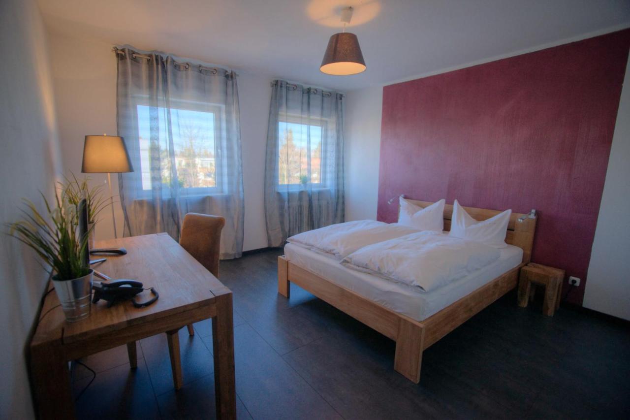 Hotel Mader Ottobrunn Exterior foto