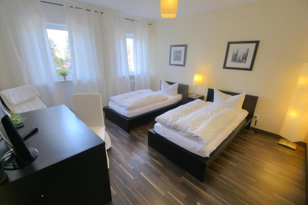 Hotel Mader Ottobrunn Zimmer foto